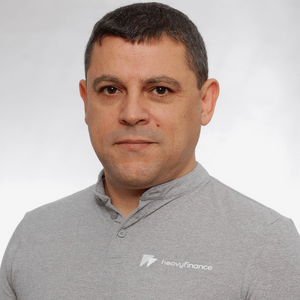 Nikolay Milenkov Operations Manager at HeavyFinance